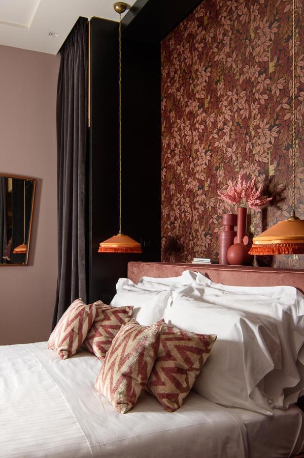 Velona'S Jungle Luxury Suites Флоренция Экстерьер фото