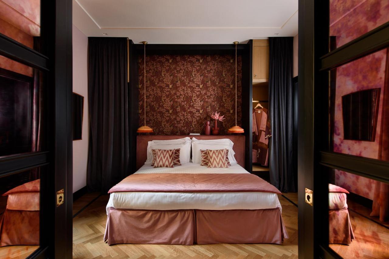 Velona'S Jungle Luxury Suites Флоренция Экстерьер фото