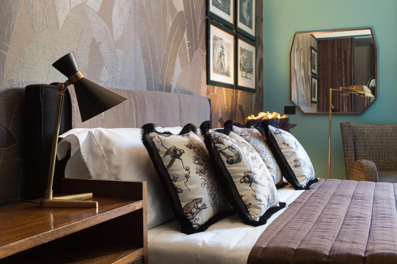 Velona'S Jungle Luxury Suites Флоренция Экстерьер фото