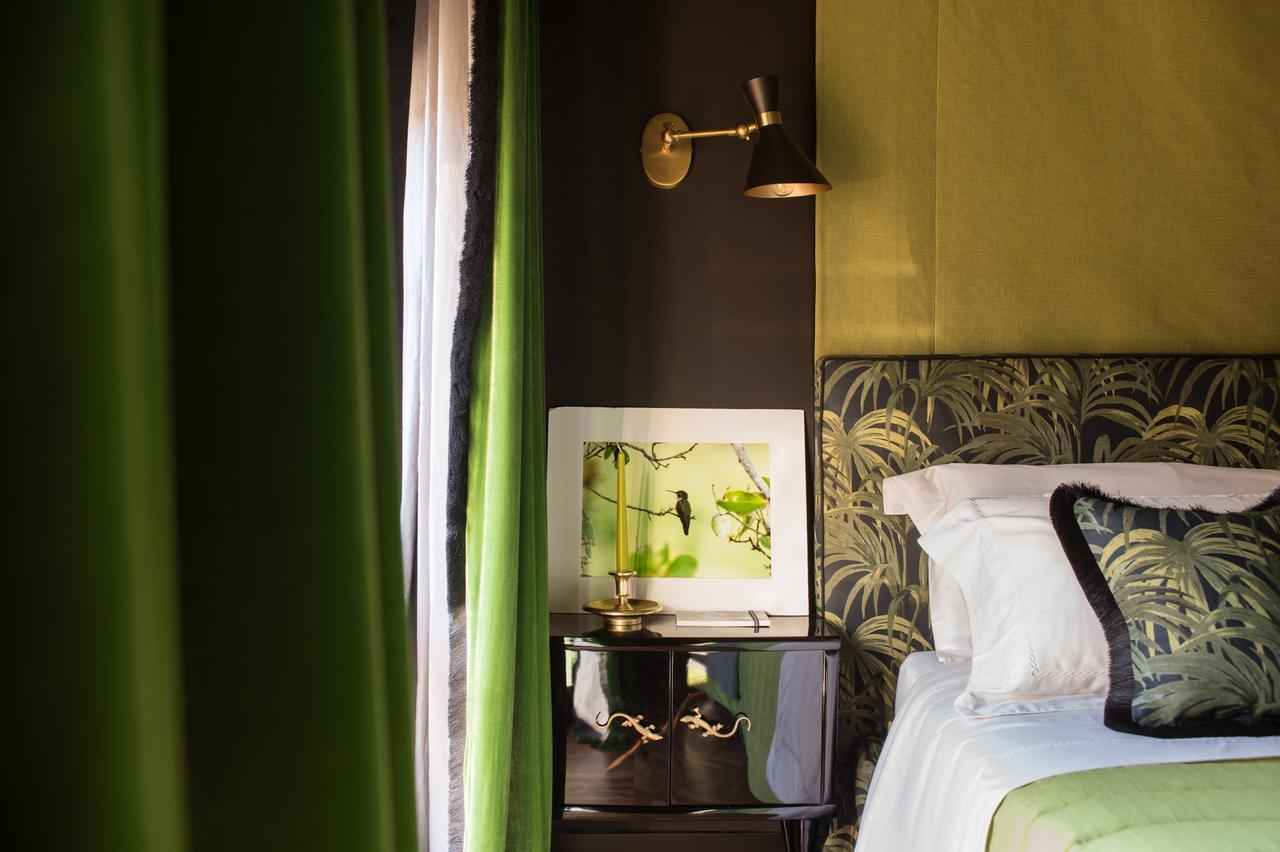 Velona'S Jungle Luxury Suites Флоренция Экстерьер фото